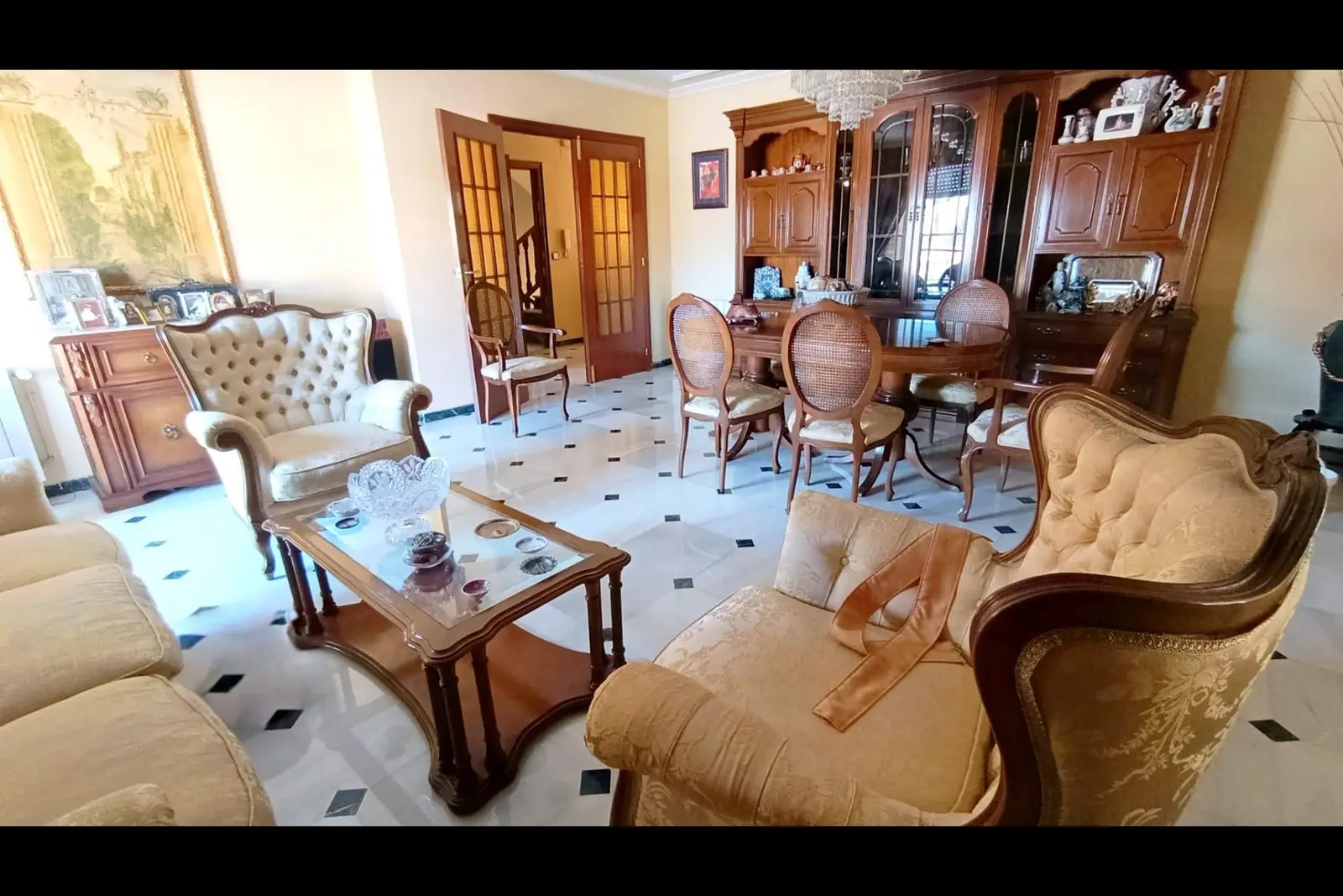 Casa en Centro de Mutxamel, Mutxamel · foto 1 de 44