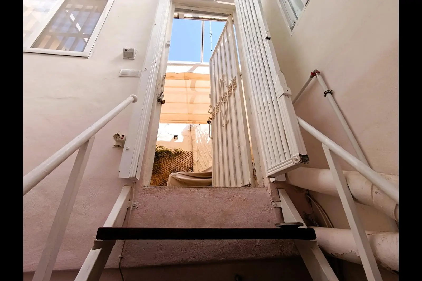 Casa en Carolinas Bajas, Alicante · foto 29 de 37